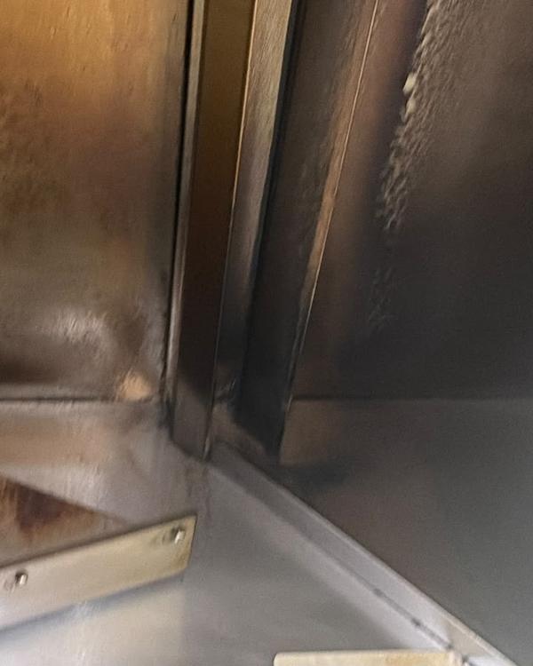 Campana de panadería antes de la limpieza