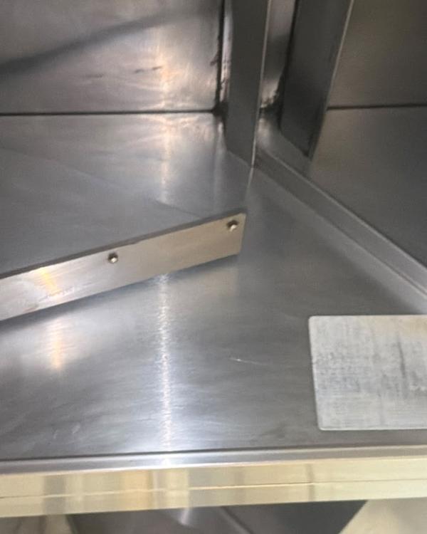 Campana de panadería después de la limpieza